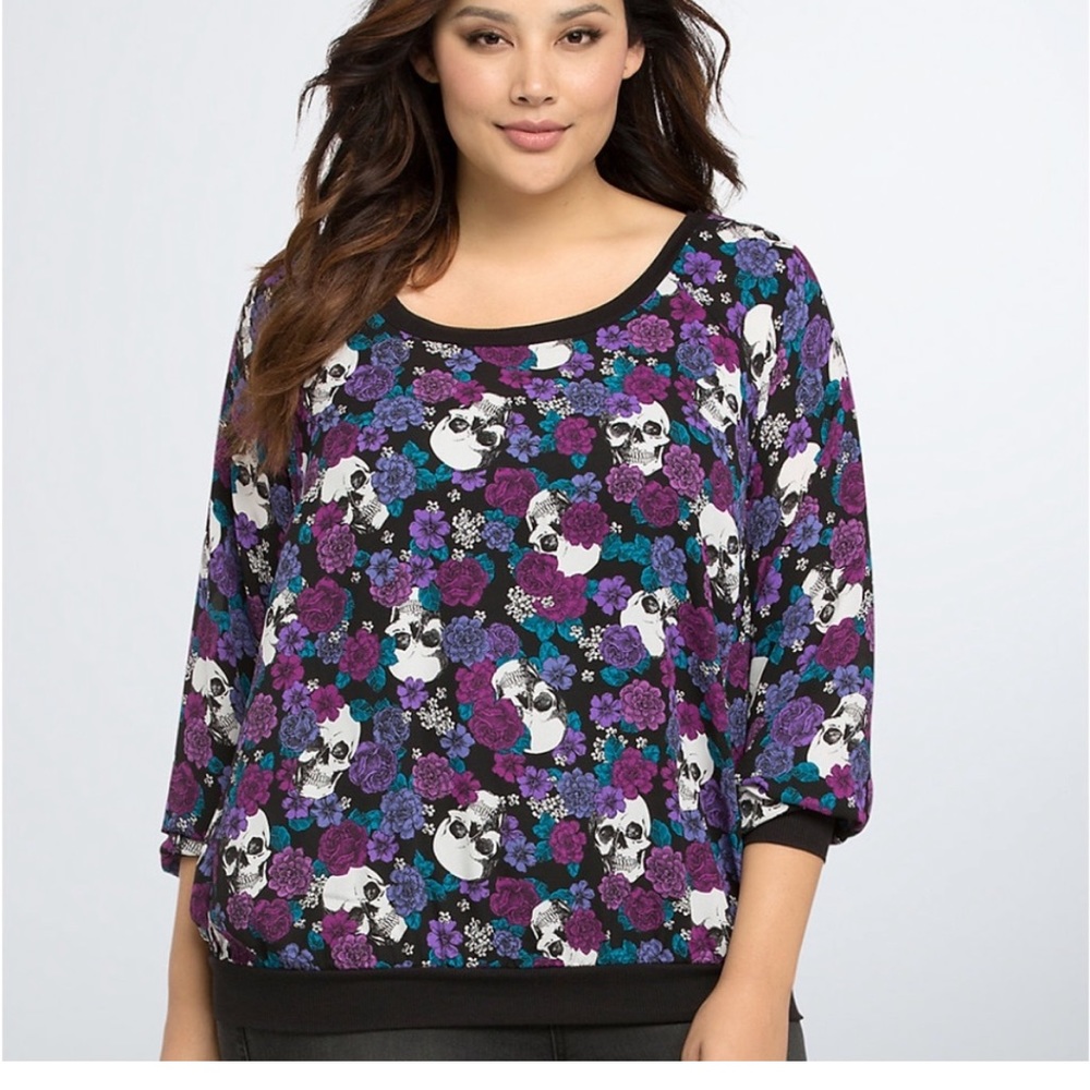 Torrid Floral Skulls Pullover Top